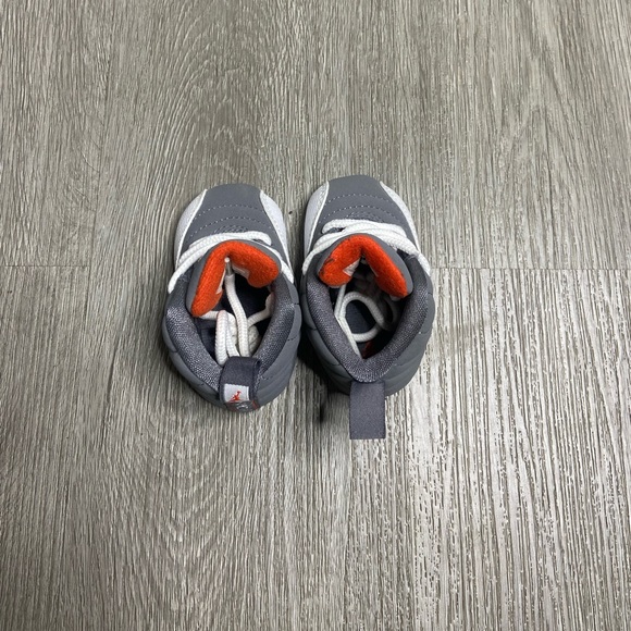 Kids Gray and White Shoes - Picture 6 of 8